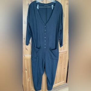 Vintage Zara wool overall jumpsuit Super stylish with a belt or without. Size S